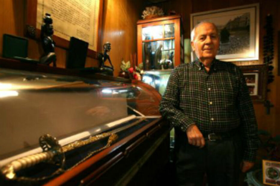 óbito, general, antónio pires veloso