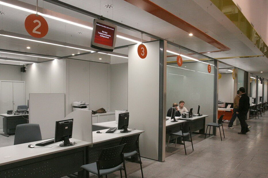 registo predial, repartição, serviços públicos,