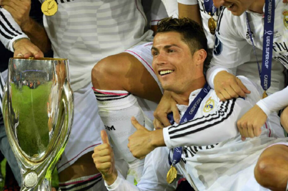 CR7, Cristiano Ronaldo, futebol, desporto, Europa, UEFA, prémio