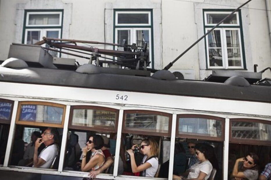 elétrico 28, Carris