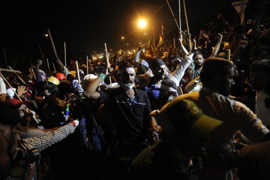 feridos, Paquistão, manifestantes, protestos, confrontos, Islamabad.JPG