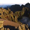 <![CDATA[ Trilho entre Pico do Areeiro e Pico Ruivo na Madeira reabre sem restrições a 26 de junho ]]>