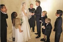 As fotos do casamento de Angelina e Brad Pitt