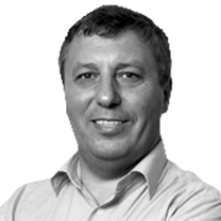 Armando Esteves Pereira