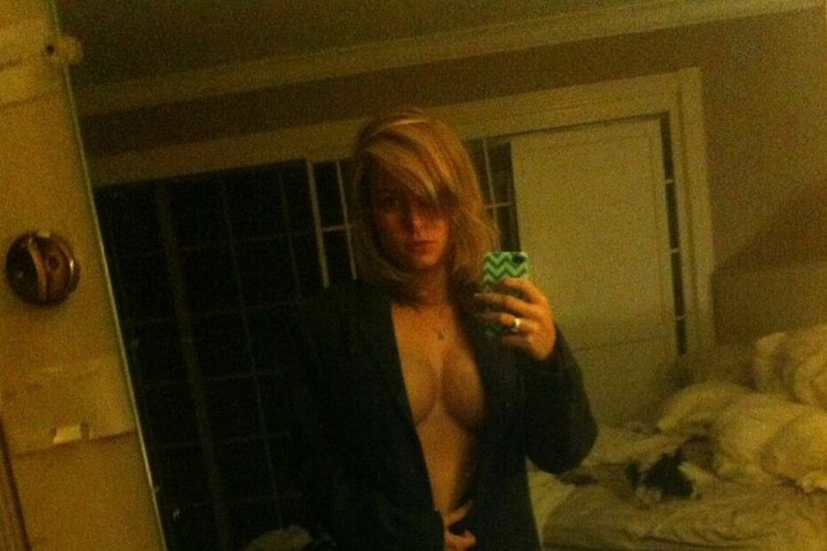 01-09-2014_18_02_35 brie larson 0TxdDhz.jpg