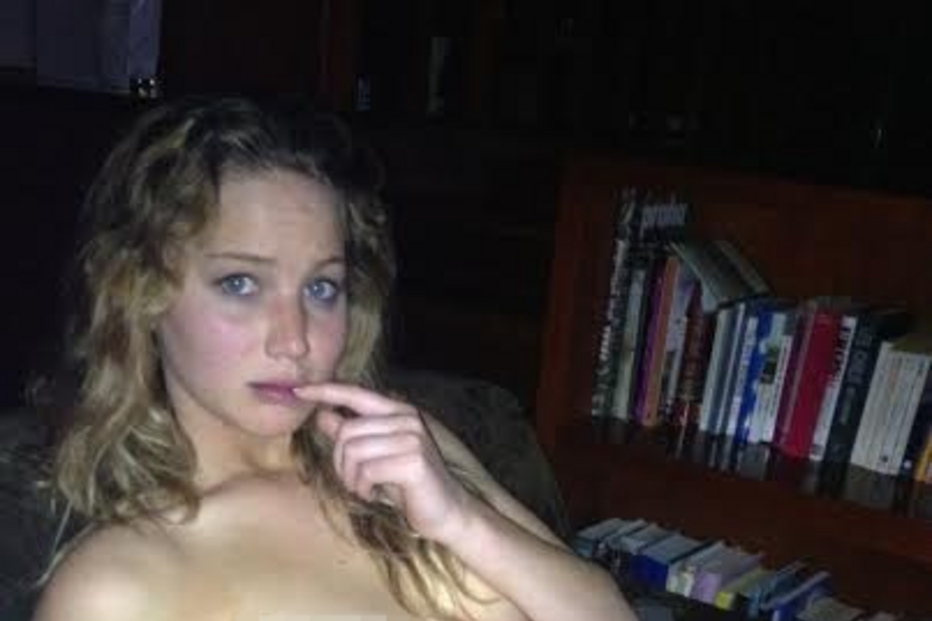 01-09-2014_18_02_54 j law wEIDLWV.png