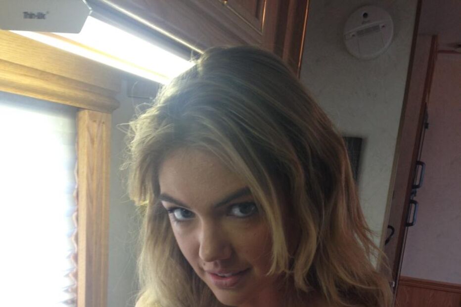 01-09-2014_18_03_35 kate upton tAIyTE6.jpg