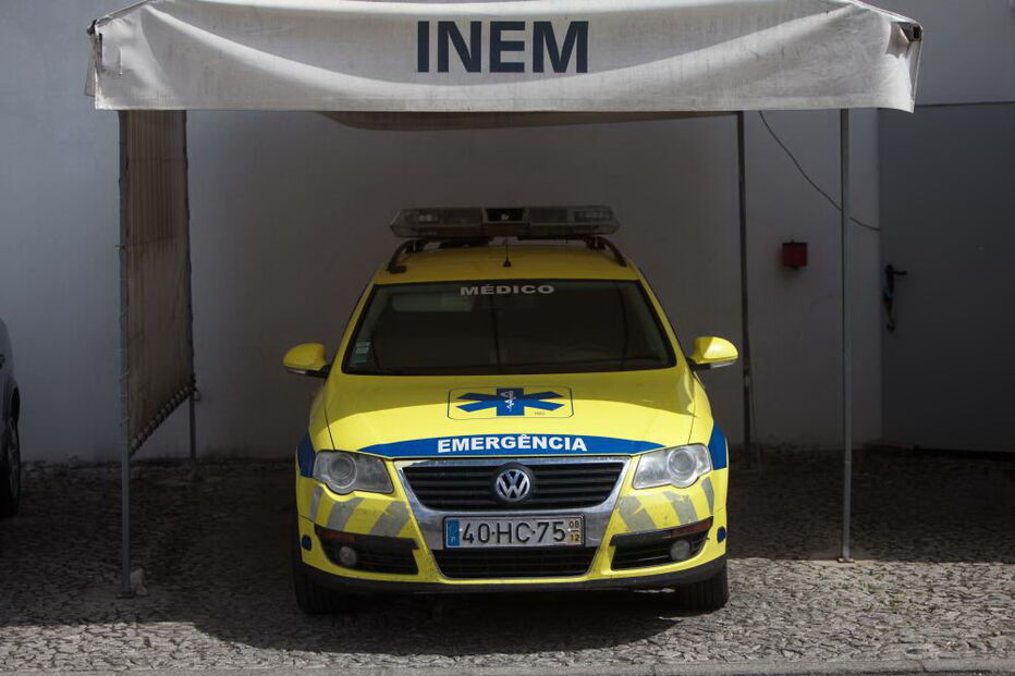Hospital de Évora, inquérito, falha, viatura, emergência, interno