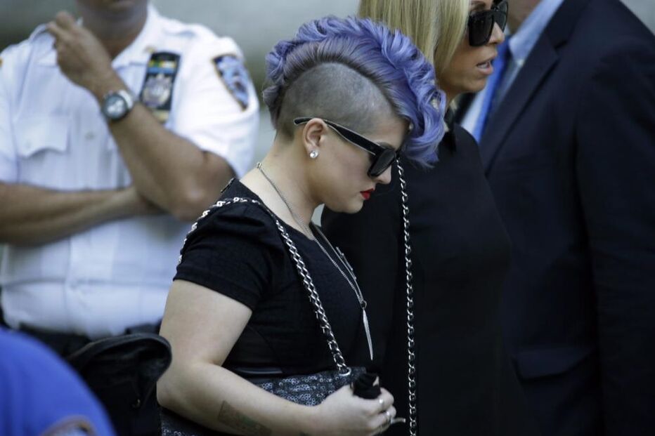 07-09-2014_21_00_14 kelly osbourne.JPG