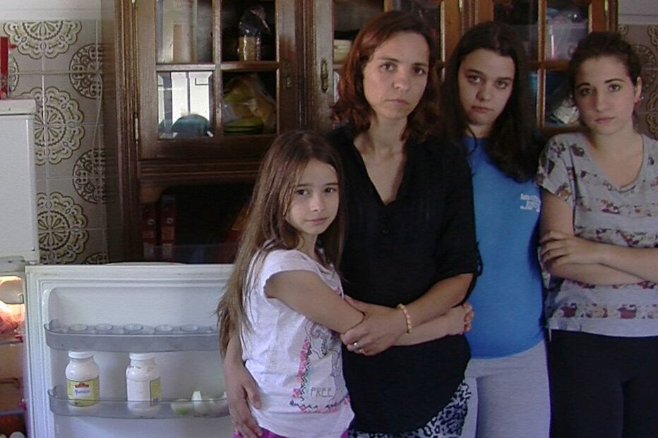 três, crianças, risco, despejo