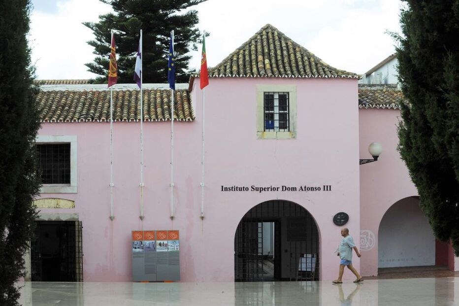 Instituto Superior, Dom Afonso III, Loulé
