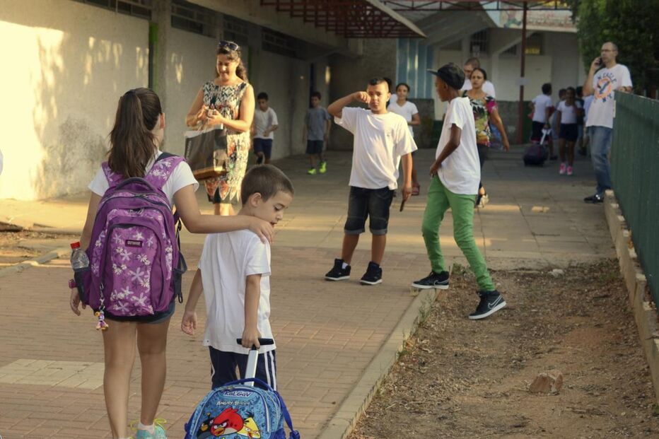 28-09-2014_21_40_07 19 aulas.jpg