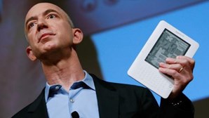 Amazon quer dar lucro aos livros digitais