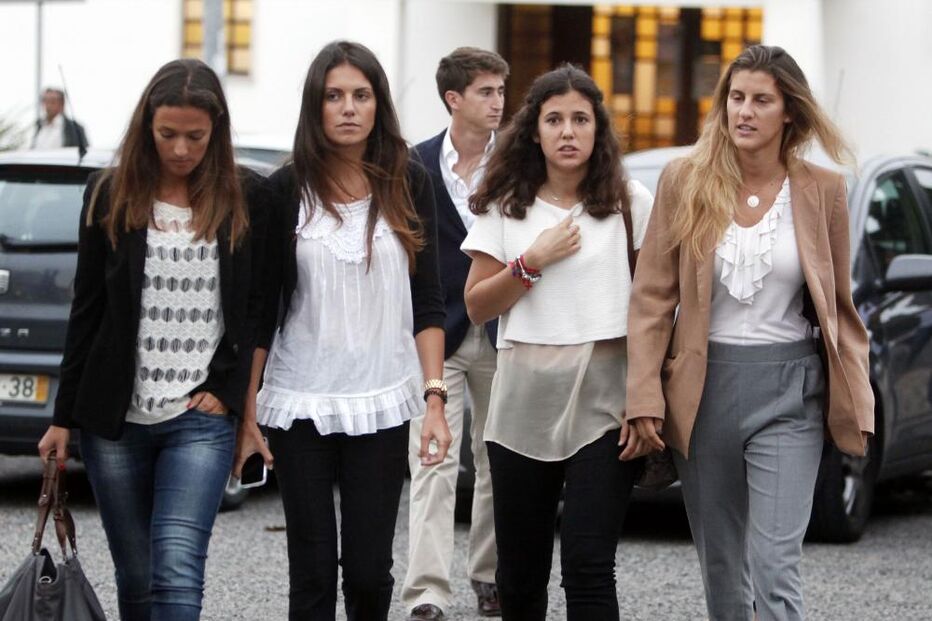 07-10-2014_21_51_56 M2-9054807 MAGGY LOPES 2 ESQ.JPG