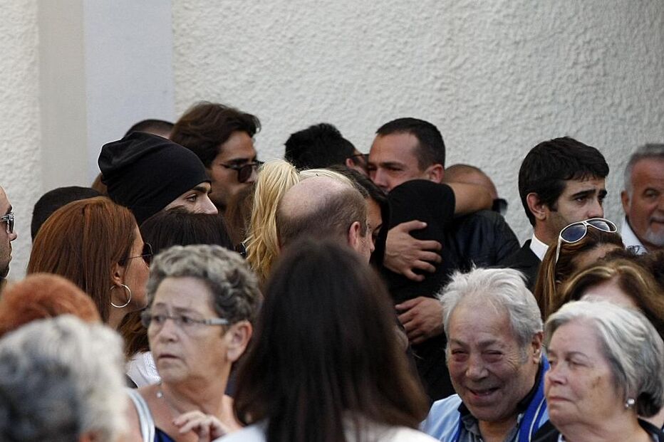 funeral, Rodrigo Menezes