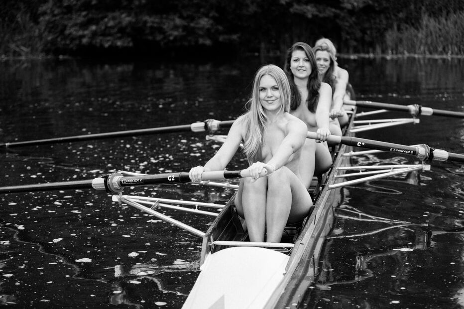 10-10-2014_16_44_37 front cover-4 2015 WOMEN'S NAKED ROWING CALENDAR.jpg