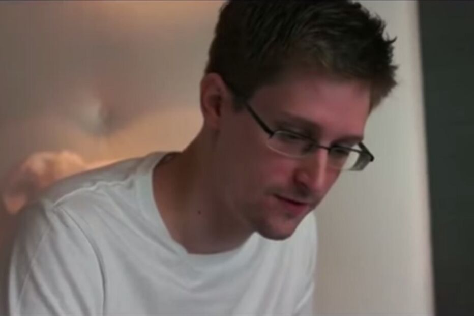 Edward Snowden, documentário, vida