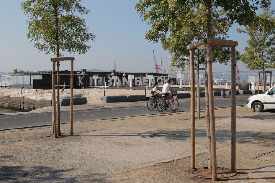 14-10-2014_00_11_05 14 jovens.jpg