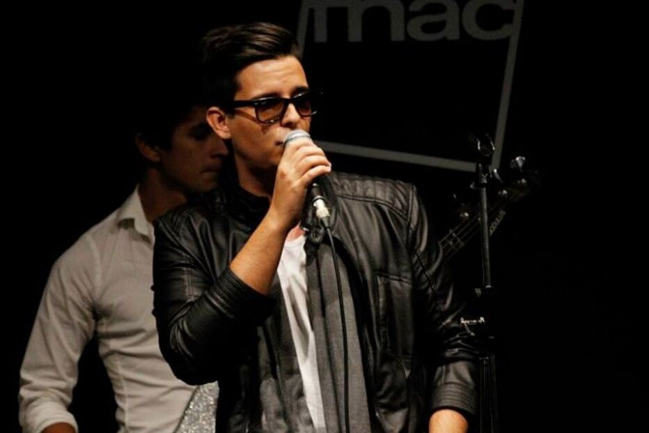 Pedro Madeira, cantor, música