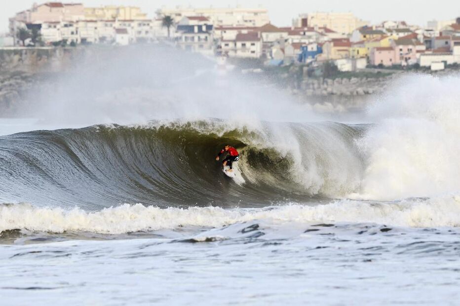 Mick Fanning, onda, praia de Supertubos, Peniche