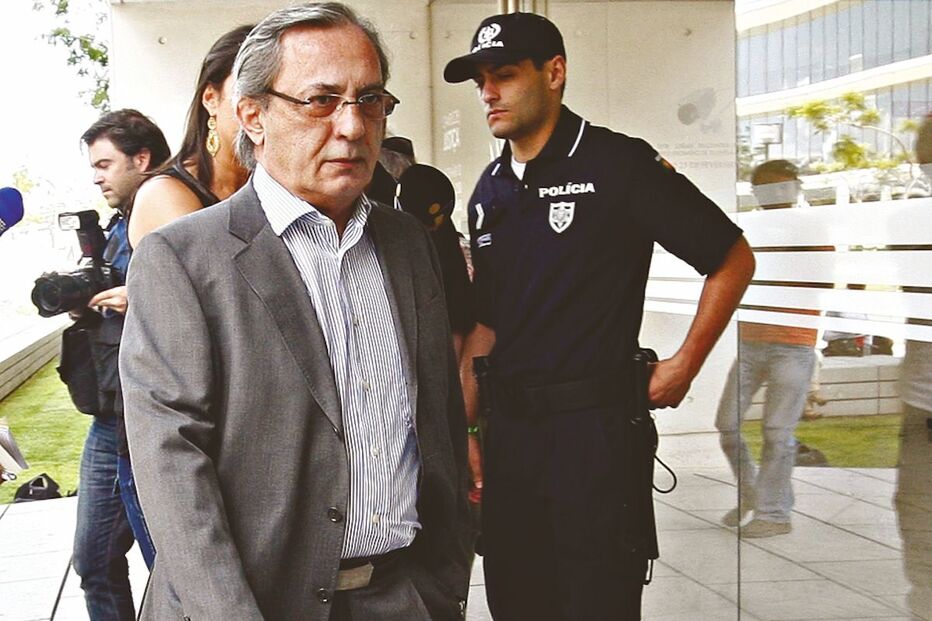 21-10-2014_23_18_46 16 carlos cruz.jpg