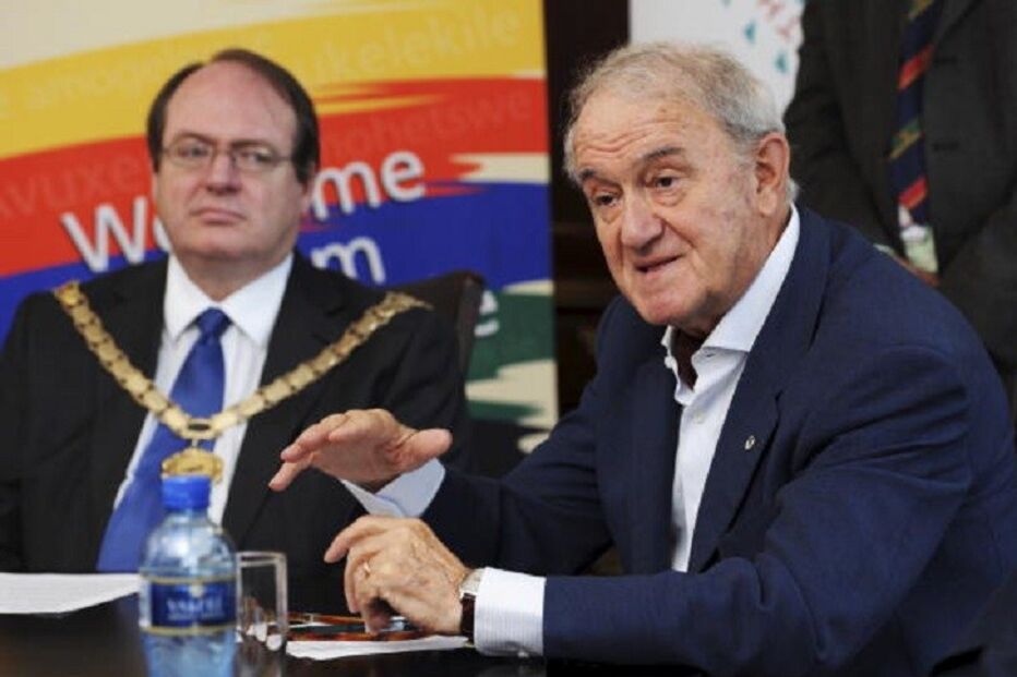 Bruno Grandi, Federação Internacional de Ginástica