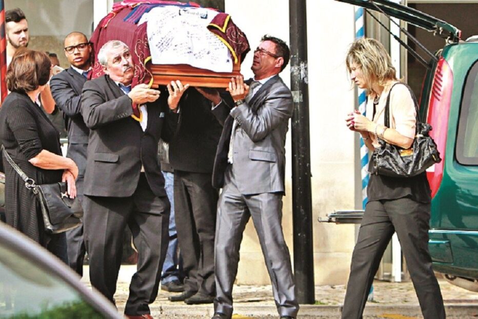 andré valente, linda a velha, velório