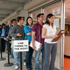 <![CDATA[ Pedidos de subsídio de desemprego nos EUA aumentam para 215 mil na semana passada ]]>