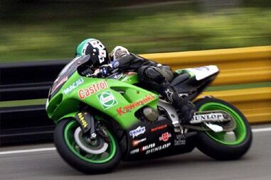 Stuart Easton, Macau, Kawasaki