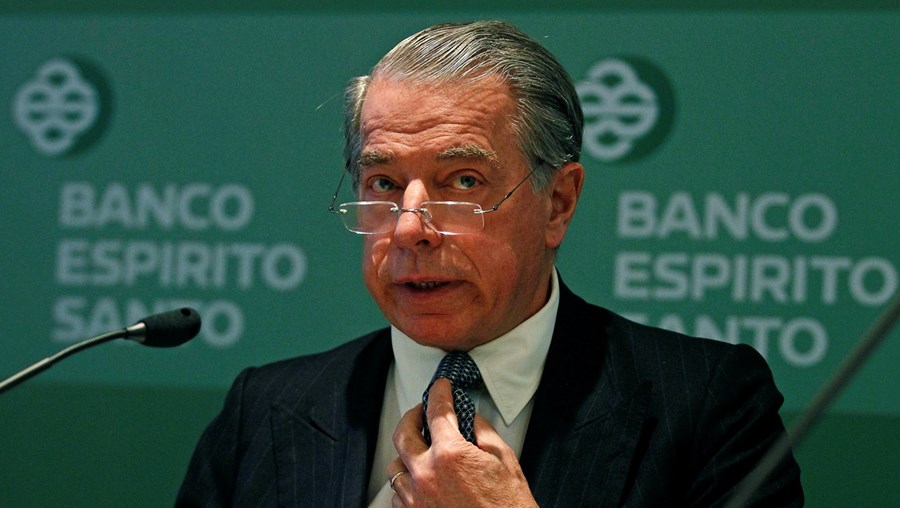 Ex-presidente do BES não  vai responder a Carlos Costa  sobre a idoneidade bancária
