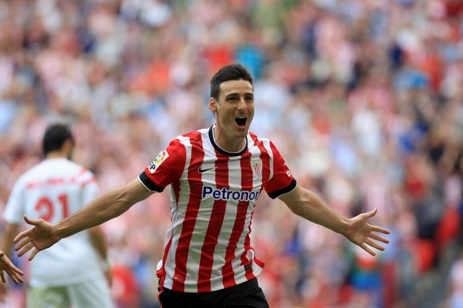 Aritz Aduriz, Athletic Bilbao, Sevilla FC