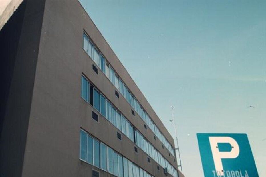 Departamento de Jogos, Santa Casa da Misericórdia, placa, estacionamento    