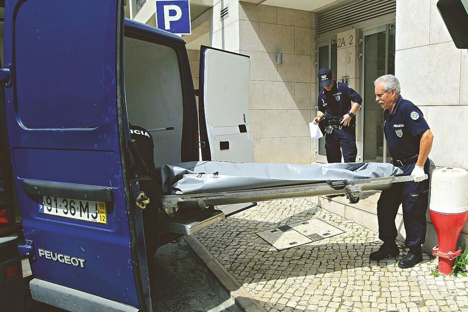 08-11-2014_01_26_21 13 estrangula namorado.jpg