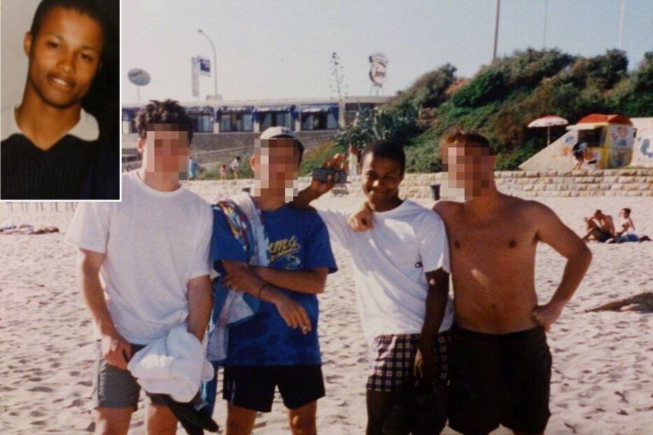 09-11-2014_00_07_04 12 amigos choram.jpg