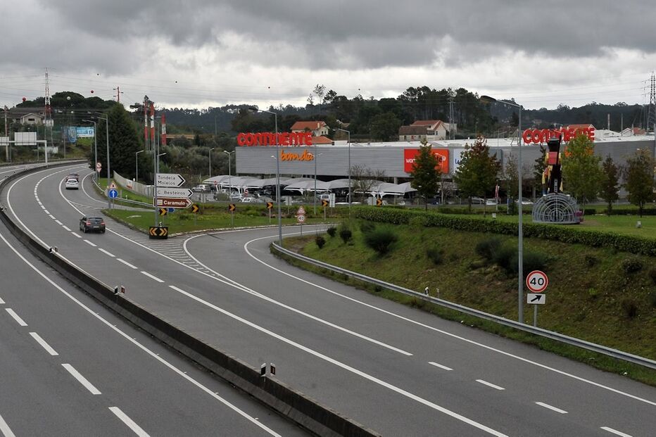 09-11-2014_00_41_50 18 roubo de ouro.jpg