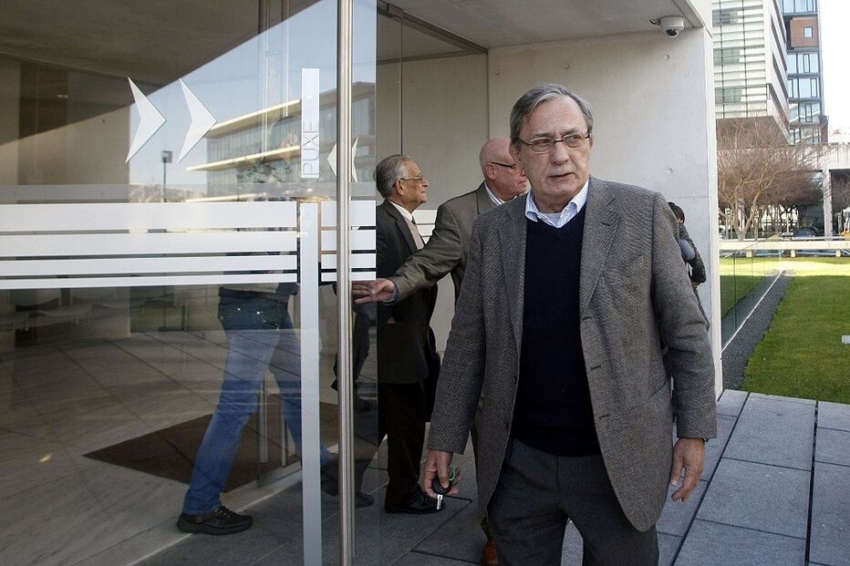 13-11-2014_21_46_37 15 carlos cruz.jpg