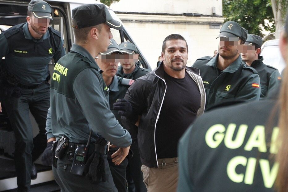 14-11-2014_00_00_52 13 baptista.jpg