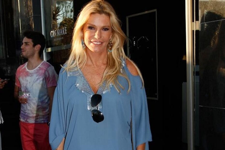 Cinha Jardim retira sinal da perna