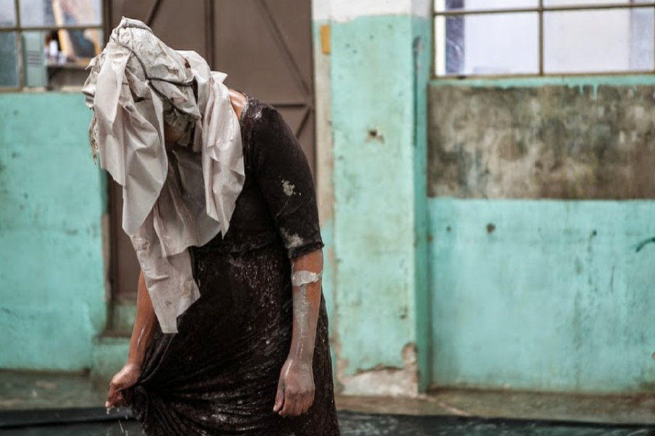 18-11-2014_19_20_56 Medeia pelo Arte e Engenhos.jpg