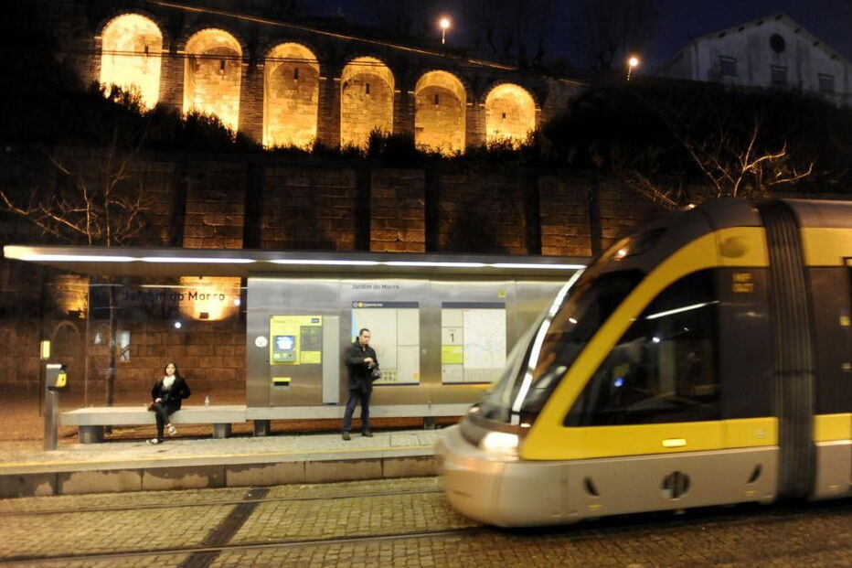 Metro, porto, estação, Jardim do Muro, Vila Nova de Gaia