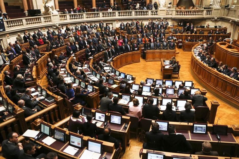 22-11-2014_11_46_41 parlamento.jpg