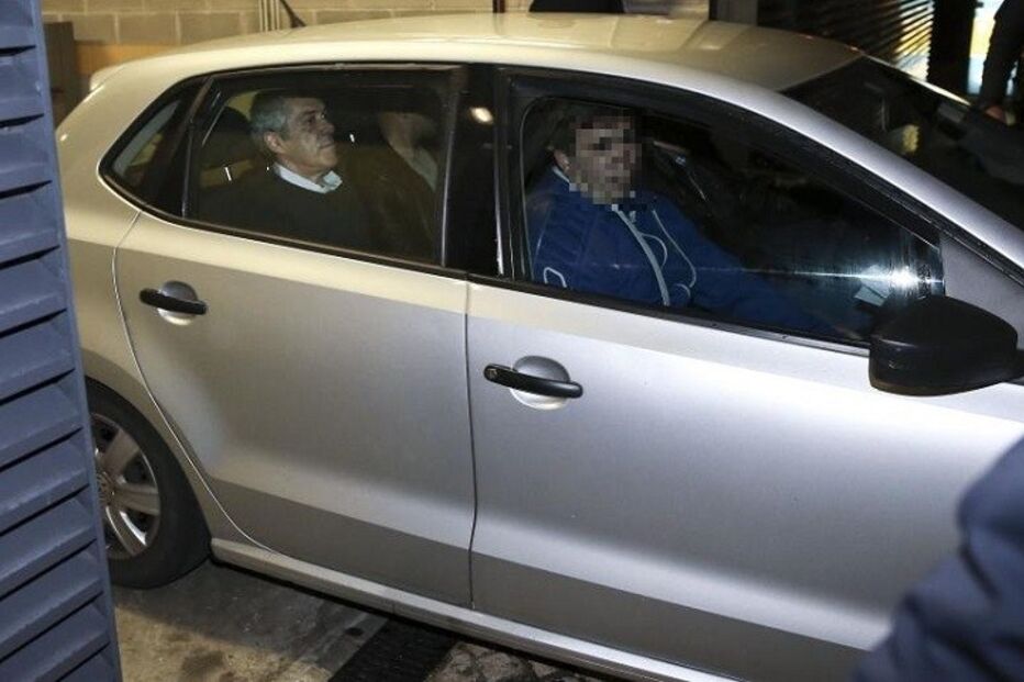 Detenção, Sócrates