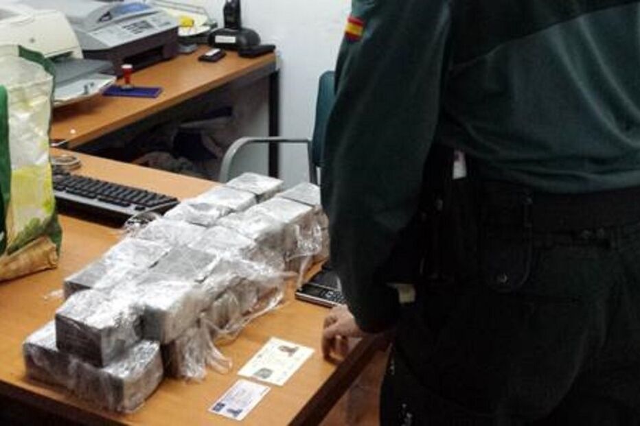 drogas, Coimbra, Portugal, prisão, Cadeia, estabelecimento prisional, mulher, detenção