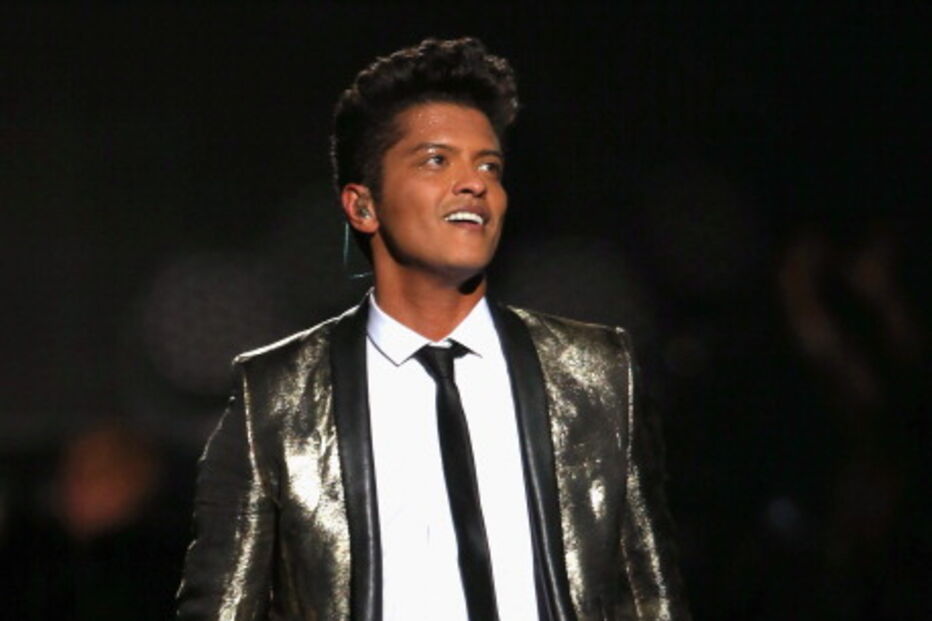 Os 10 artistas mais ricos com menos de 30 anos