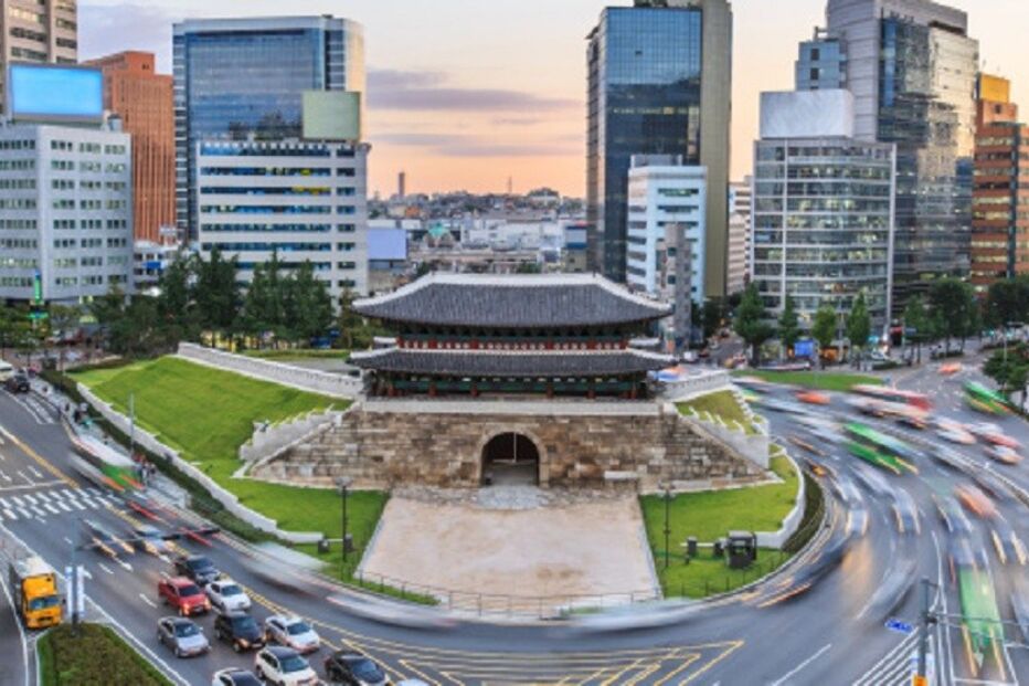 25-11-2014_18_45_45 11 seoul getty.jpg