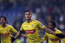 Kléber, jogador, Estoril-Praia, celebra, golo, I Liga