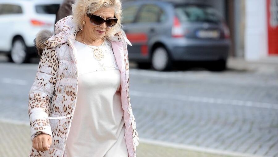 Recém-divorciada, Amélia Jesus adotou um novo 'look'
