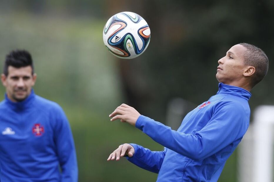 Os Belenenses, jogadores, Miguel Rosa, Deyverson, treino