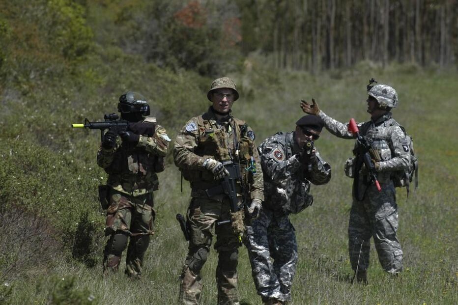 Soldados, morte, iemen, ataque suicida