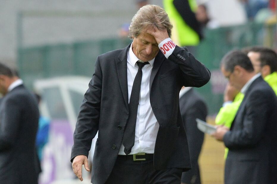 20-12-2014_22_08_59 8 9 tiro porta avioes.jpg